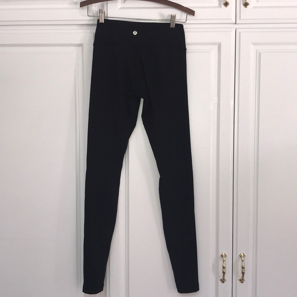 LULULEMON wunder under leggings size 4 reversible